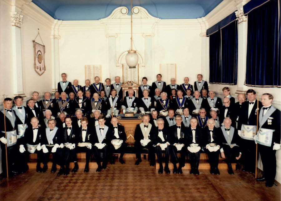 Easterford Lodge members assembled for the Centenary meeting, 19th March 1990